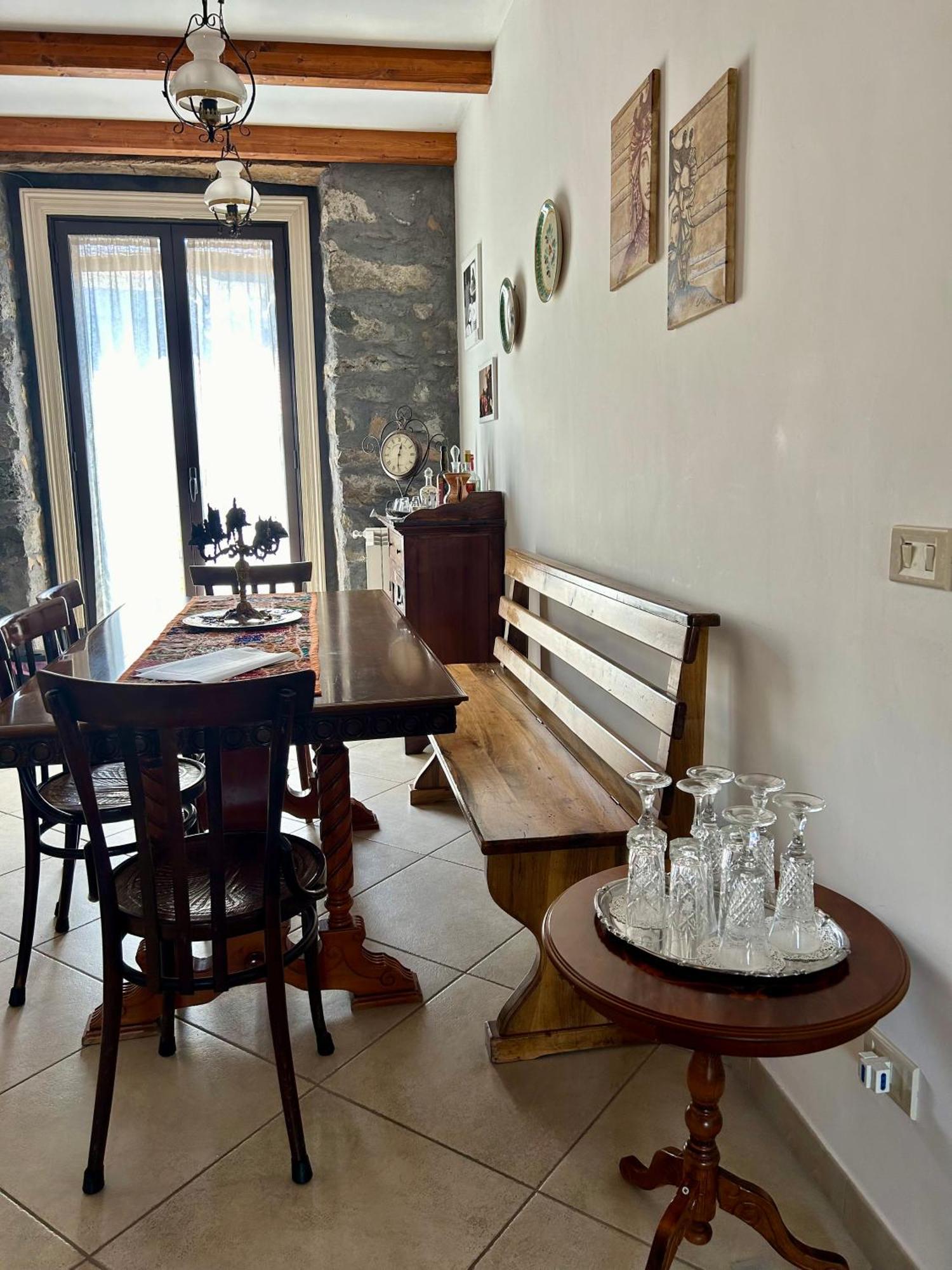 Lisa'S Home Piedimonte Etneo Bagian luar foto